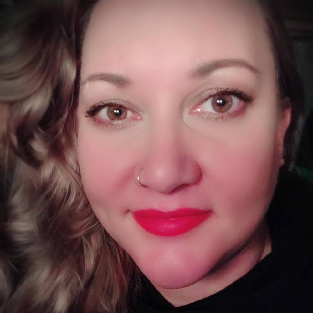 Meet your Posher, Shelly